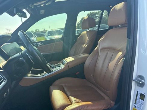 Used 2022 BMW X5 M50i w/ Executive Package AWD/4WD image 10