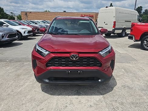 Used 2024 Toyota RAV4 XLE w/ Convenience Package image 3