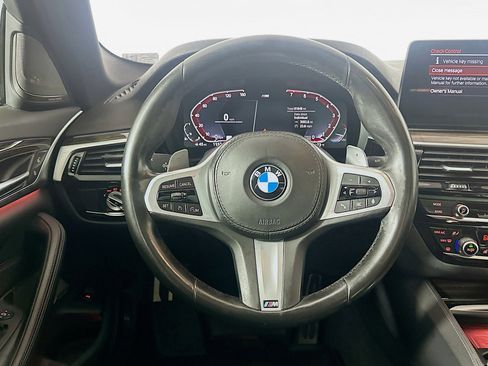 Used 2021 BMW 540i w/ M Sport Package image 18