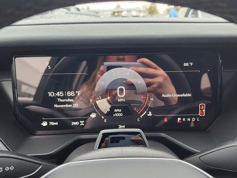 New 2026 GMC Acadia AT4 image 25