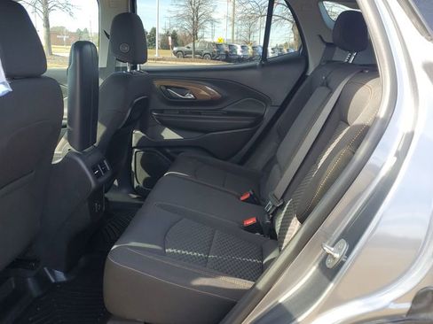 Used 2021 GMC Terrain SLE w/ Driver Convenience Package image 22