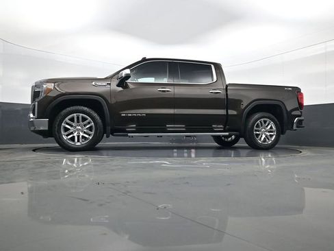 Used 2019 GMC Sierra 1500 SLT w/ SLT Premium Package image 28