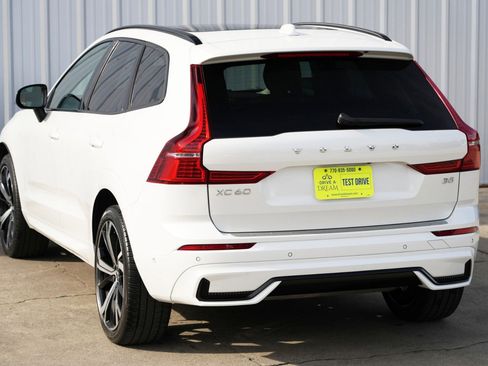 Used 2023 Volvo XC60 B5 Ultimate w/ Protection Package Premier image 51
