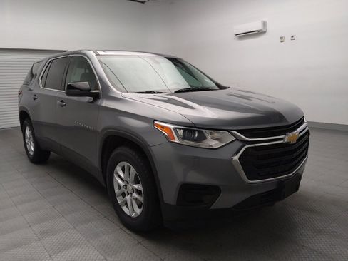 Used 2021 Chevrolet Traverse LS w/ LPO, Floor Liner Package AWD/4WD image 13