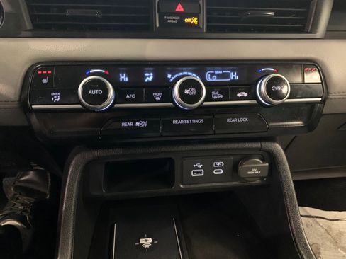 Used 2024 Honda Pilot EX-L image 36