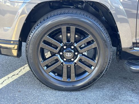 Used 2021 Toyota 4Runner Nightshade image 13