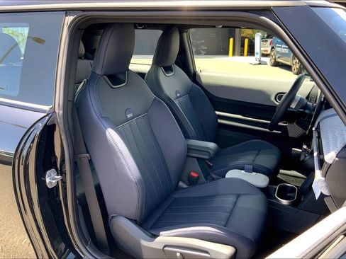 Certified 2026 MINI Cooper S FWD image 8