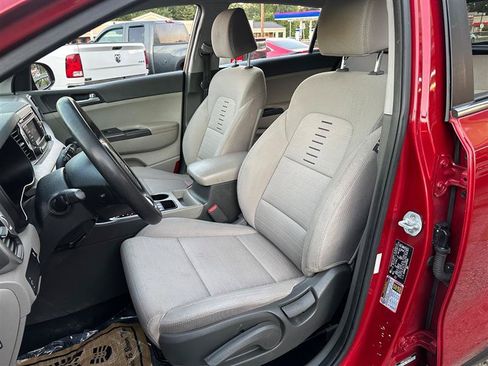 Used 2018 Kia Sportage LX AWD/4WD image 15