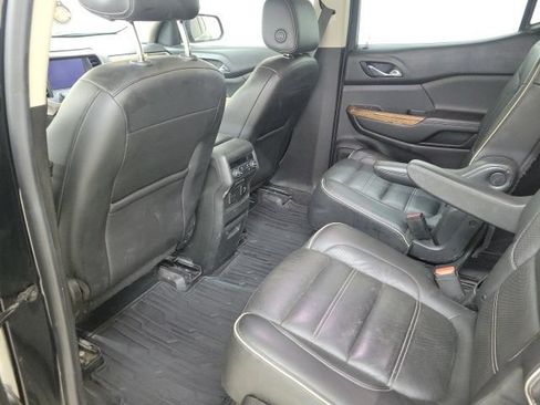 Used 2017 GMC Acadia Denali w/ Technology Package FWD image 16