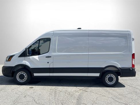 New 2026 Ford Transit 250 148 Medium Roof w/ Load Area Protection Package image 21