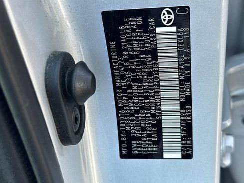 Used 2023 Toyota Corolla LE image 34