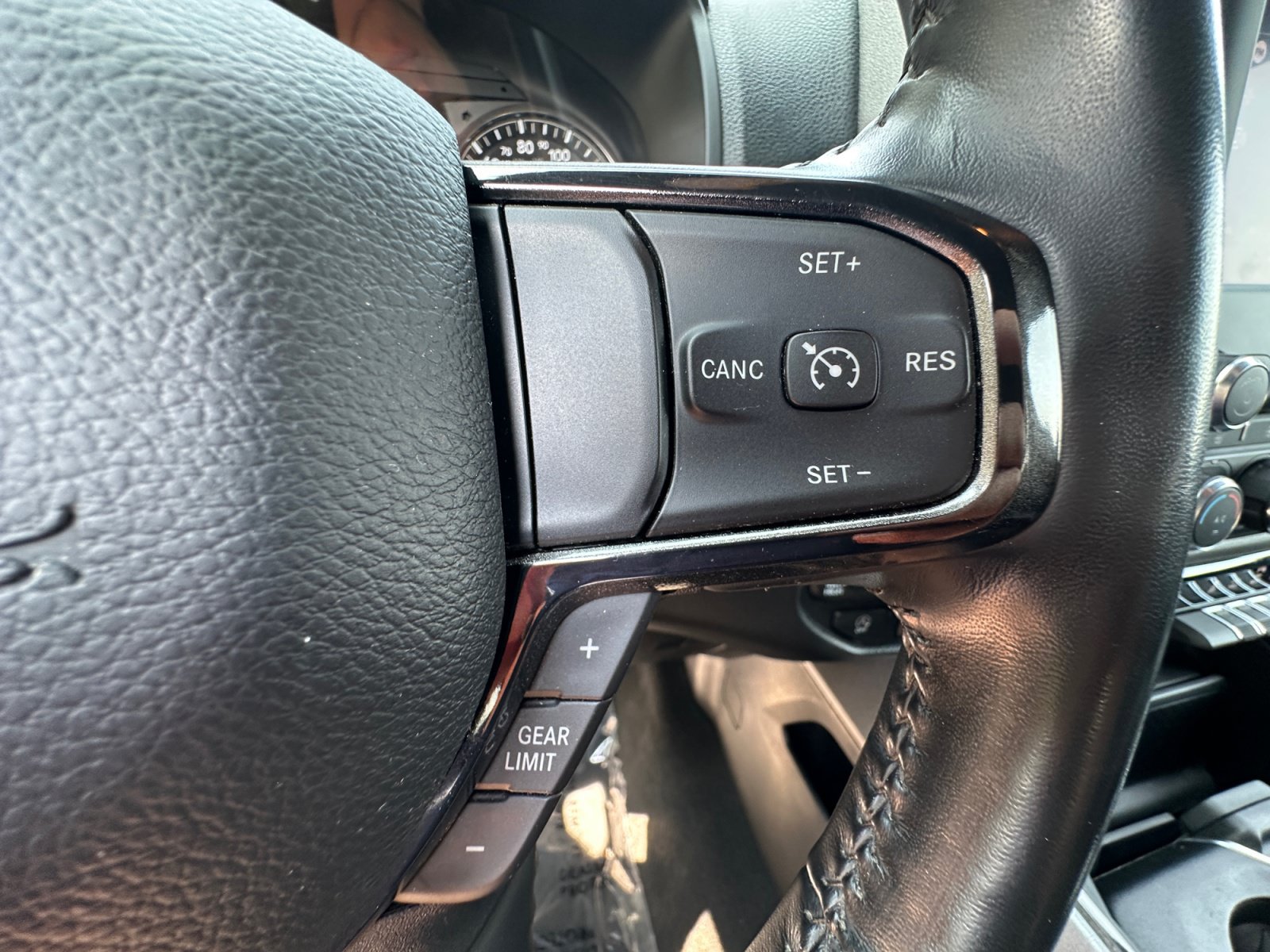 Used 2023 RAM 1500 Big Horn AWD/4WD image 21