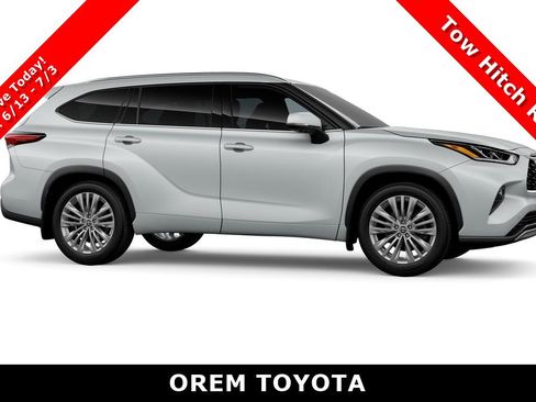 New 2026 Toyota Highlander Platinum AWD/4WD image 13