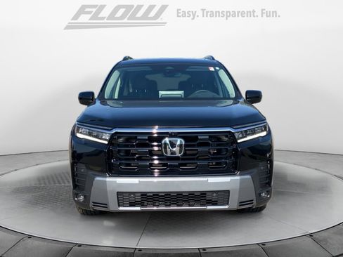 New 2026 Honda Pilot Elite image 2