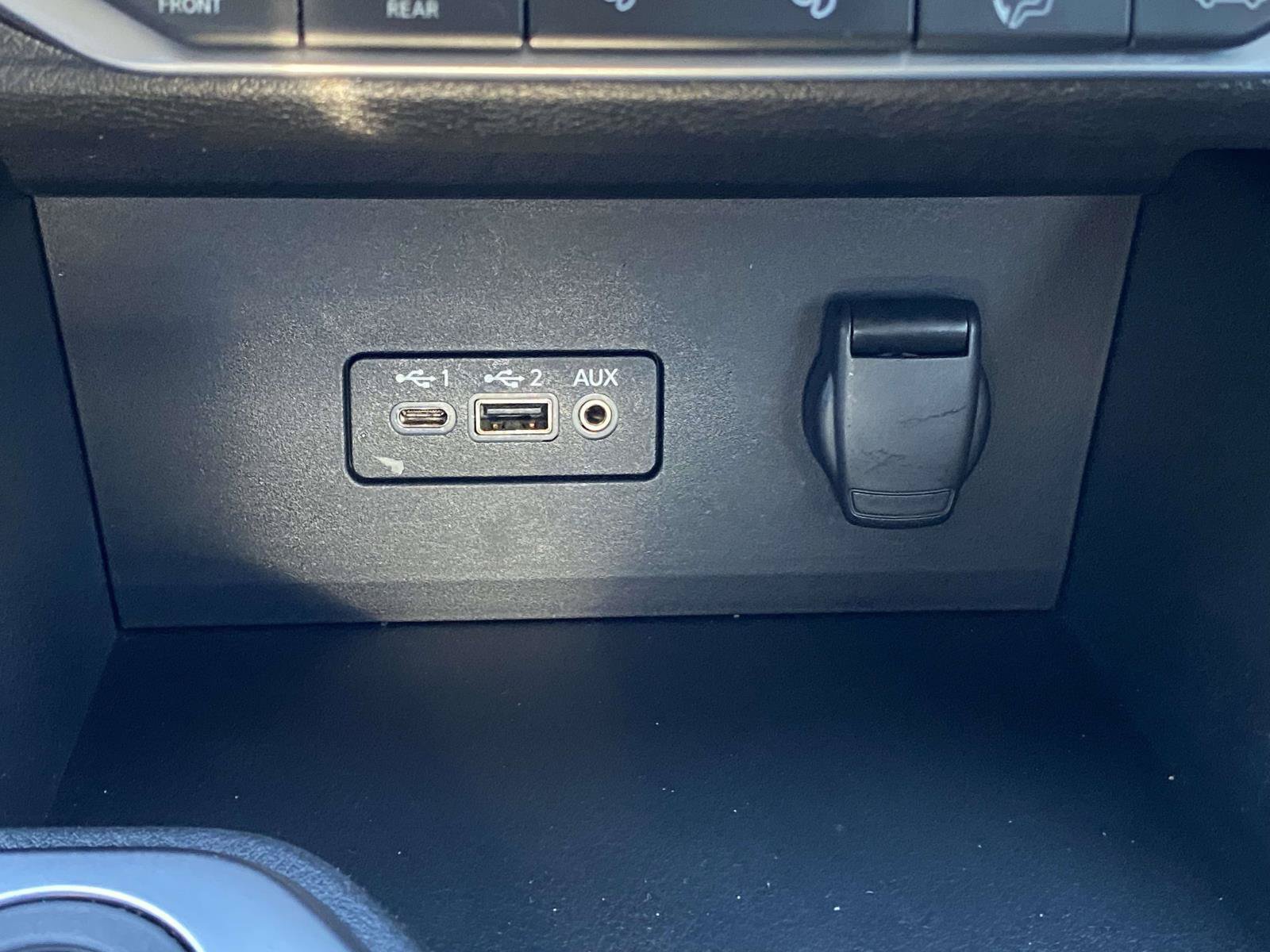 Used 2021 Nissan Sentra SV FWD image 40