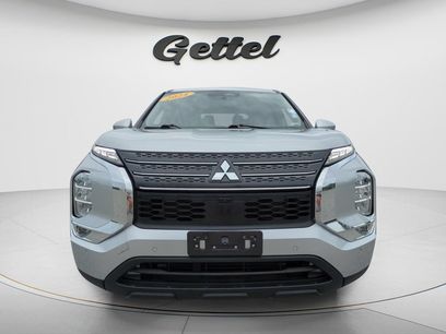 Used 2024 Mitsubishi Outlander SE