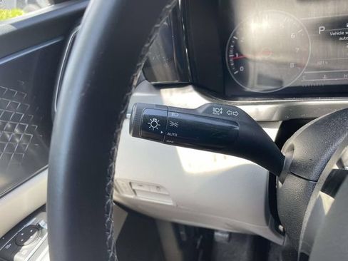 Certified 2023 Kia Sorento S FWD image 28