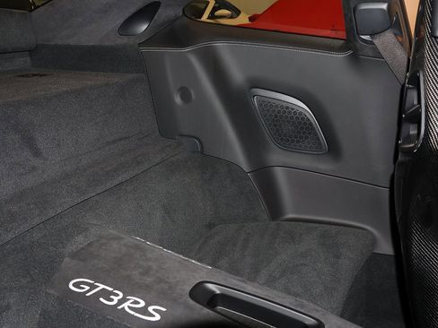 Used 2016 Porsche 911 GT3 RS image 26