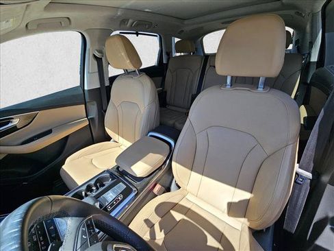 Certified 2023 Audi Q7 3.0T Prestige AWD/4WD image 14