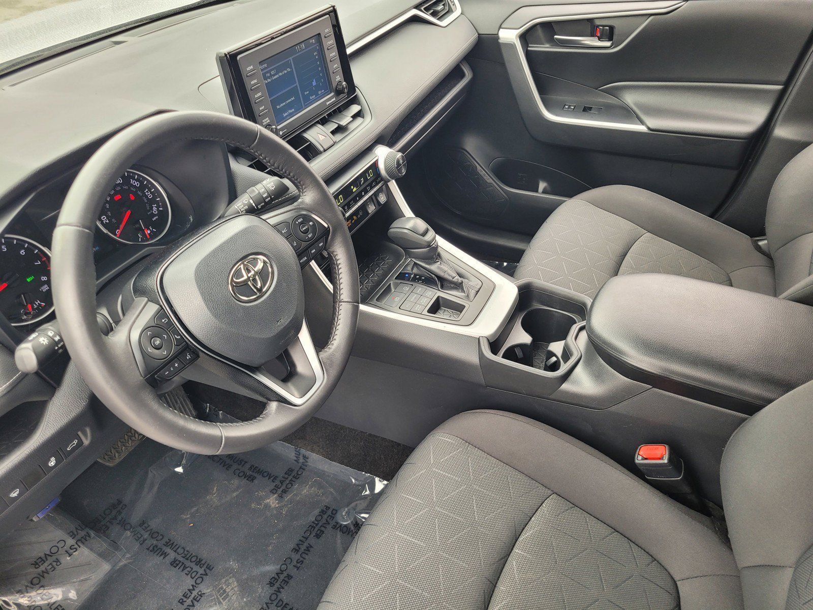 Used 2021 Toyota RAV4 XLE w/ Convenience Package AWD/4WD image 19