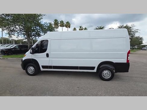 Used 2023 RAM ProMaster 2500 FWD image 44