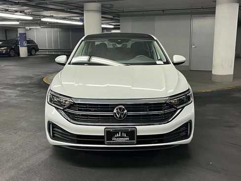 Used 2023 Volkswagen Jetta SEL FWD image 31