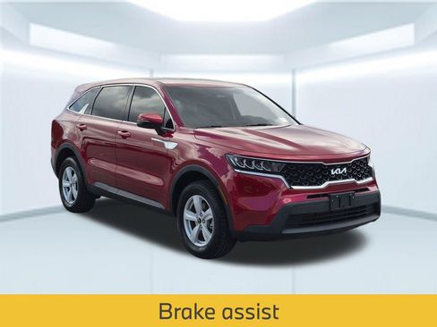 Used 2023 Kia Sorento LX AWD/4WD image 9