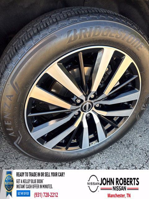 Certified 2025 Nissan Pathfinder Platinum w/ Black Appearance Package AWD/4WD image 14