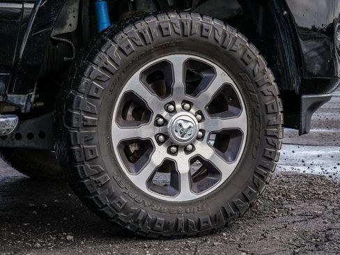 Used 2022 RAM 2500 Limited AWD/4WD image 9