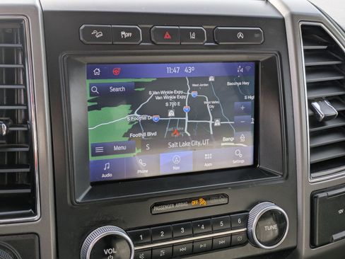 Used 2020 Ford Expedition XLT w/ Equipment Group 202A image 24