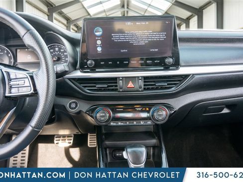 Used 2023 Kia Forte GT-Line image 8