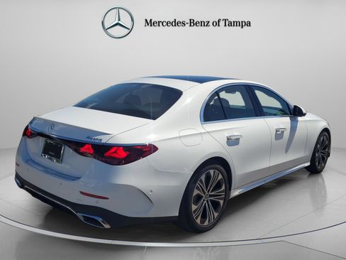 Certified 2025 Mercedes-Benz E 350 4MATIC Sedan image 4