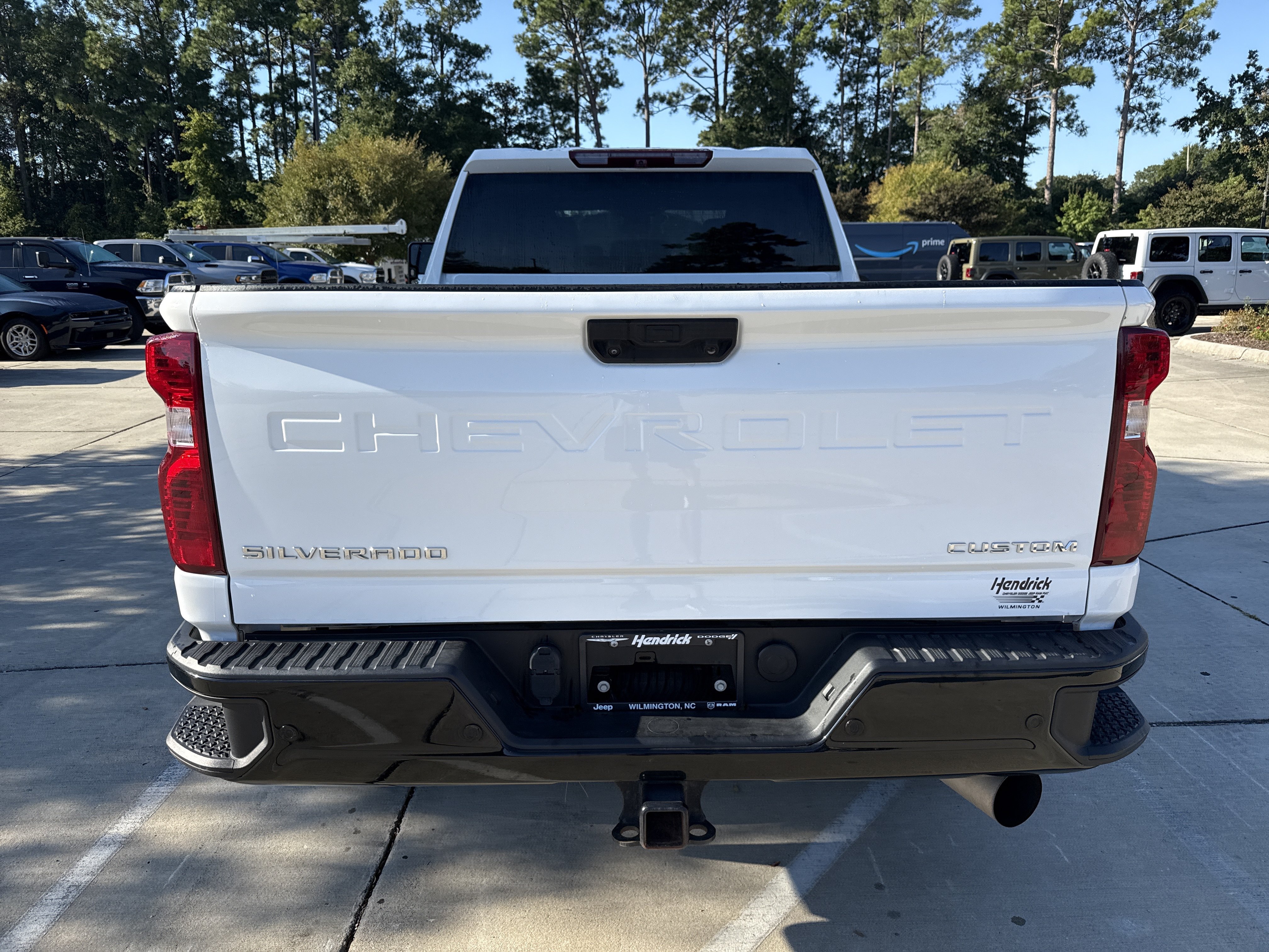 Used 2024 Chevrolet Silverado 2500 Custom w/ Custom Value Package AWD/4WD image 15