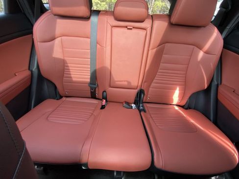 New 2026 Kia Sportage SX image 10