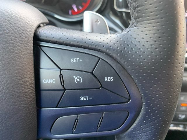 Used 2022 Dodge Durango GT w/ Blacktop Package RWD image 31