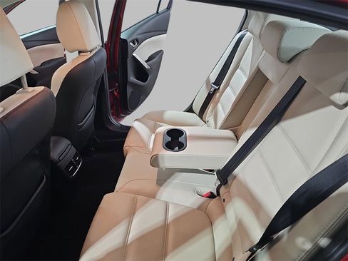 Used 2015 MAZDA MAZDA6 Grand Touring image 15