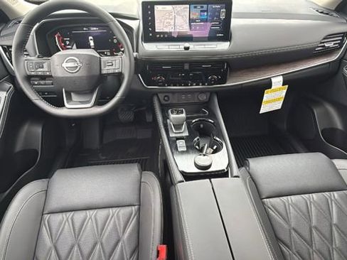 New 2026 Nissan Rogue Platinum w/ Platinum Premium Package image 24