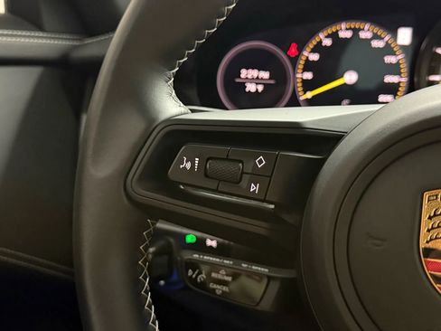 Used 2023 Porsche 911 GT3 image 20