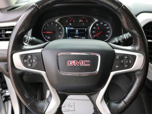 Used 2019 GMC Acadia SLE w/ Driver Alert Package I image 11