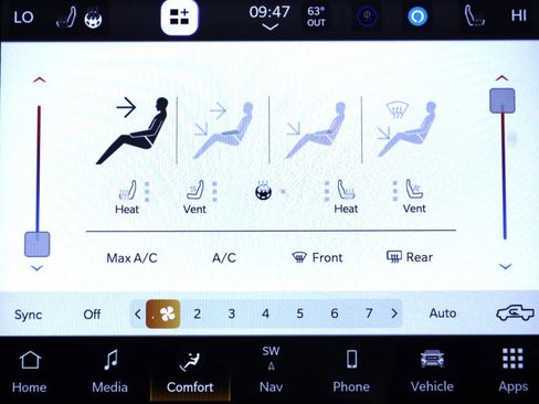 Used 2024 RAM 1500 Laramie image 18