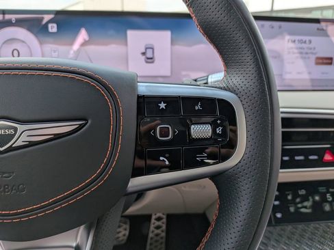 New 2026 Genesis GV70 3.5T Sport Prestige AWD/4WD image 17