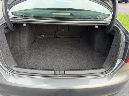 Used 2014 Volkswagen Jetta TDI FWD image 19