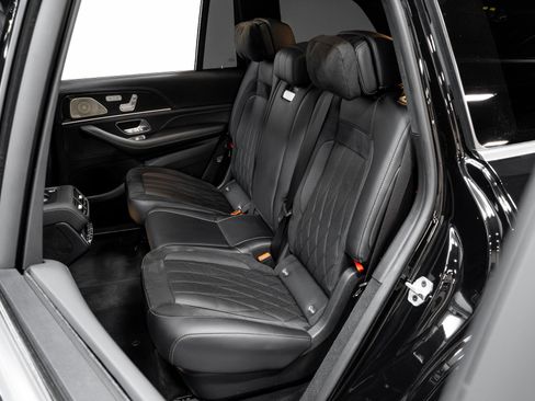 Used 2022 Mercedes-Benz GLS 63 AMG 4MATIC image 35