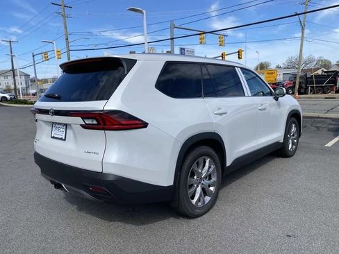 New 2026 Toyota Grand Highlander Limited AWD/4WD image 3