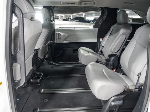 Certified 2025 Toyota Sienna XLE w/ XLE Plus Package AWD/4WD image 20