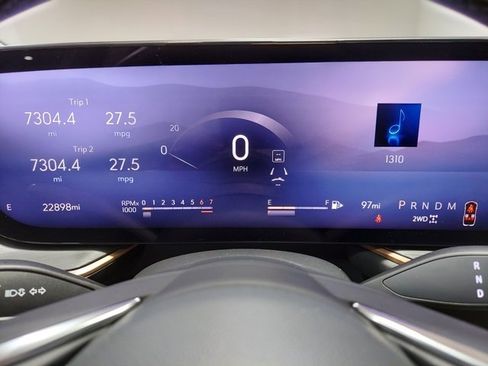 Certified 2025 Buick Envision Sport Touring image 27