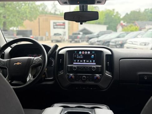 Used 2018 Chevrolet Silverado 1500 LT w/ All Star Edition AWD/4WD image 18