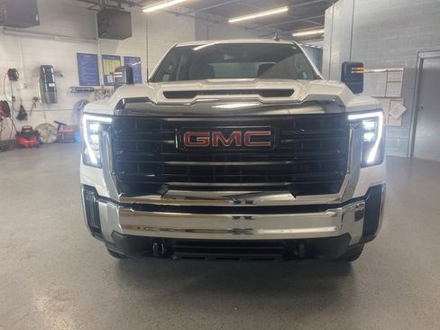 New 2025 GMC Sierra 3500 Pro w/ Convenience Package image 2