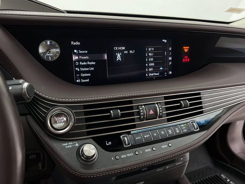 Used 2018 Lexus LS 500 AWD image 20