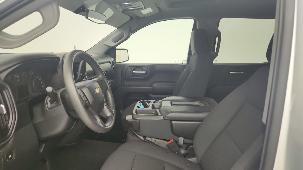 Used 2020 Chevrolet Silverado 1500 Custom w/ Custom Value Package RWD image 15